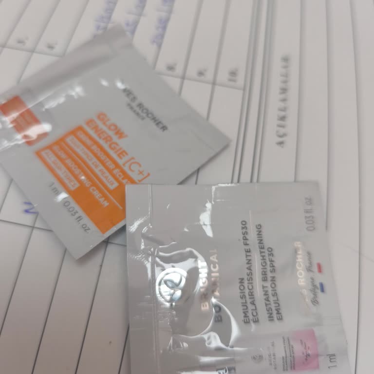 İzmir Konak Yves Rocher Mağazasında Satış Danışmanının Test Ürünlerini Yanlış Kişiye Vermesi