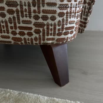 Koltuk Teslimatında Renk Farkı Ve Eksik Yastık, Montaj Hatası Ve Satış Sonrası İletişimsizlik