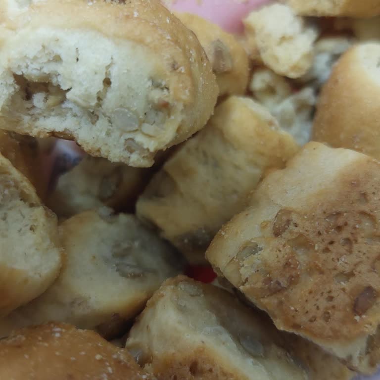 Tadolya Migros Bandırma Şubesinde Son Kullanma Tarihi Geçmemiş Galeta Küflü Çıktı