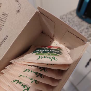 Doğadan Elma Çayında Böcek Tespiti