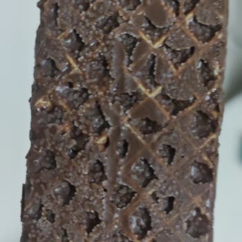 Küflü Gofretten Şikayet: Ülker’in Kalite Kontrolüne Dair Endişe