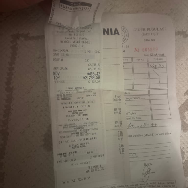 Calzedonia Mağazasındaki S****’nin Saygısız Tutumu Ve İade Reddi