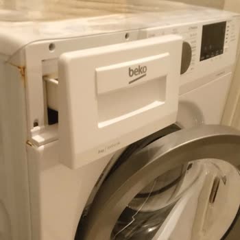 Beko Çamaşır Makinesinde Paslanma Ve Boya Atması Ürün Garantisi İhlali