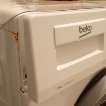 Beko Çamaşır Makinesinde Paslanma Ve Boya Atması Ürün Garantisi İhlali