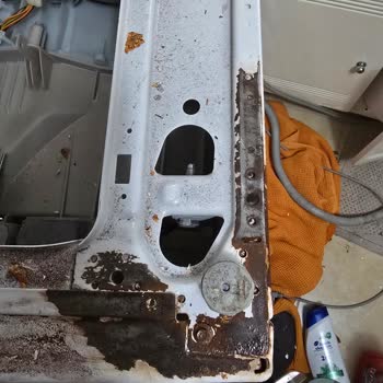 Bosch Çamaşır Makinesi Alt Çürümesi Ücretsiz Parça Değişimi Talebi