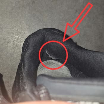 Skechers GO Walk Arch Fit Outdoor Ayakkabısının Kısa Sürede Yırtılması, Su Alması Ve Garanti Reddi