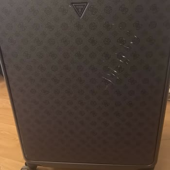 Yeni Alınan Guess Valizim Uçuşta Deforme Oldu, İadesi İçin Şikayet