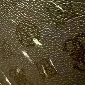 Yeni Alınan Guess Valizim Uçuşta Deforme Oldu, İadesi İçin Şikayet