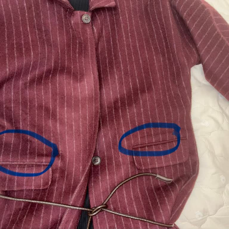 Twoberries (twoberriesss) Ürünün Kendi Kemerinin Temas Ettiği Yerde De Belirgin Deformasyon Oluştu!