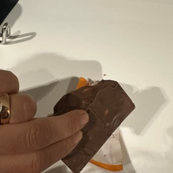 Kahve Dünyası Tambol Bademli Ürünün Yarım Çıkması Ve Telafi Talebi