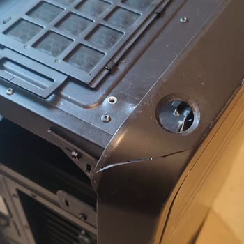 Yurtiçi Kargo, Kargom Elime Kullanılamaz Halde Ulaştı!