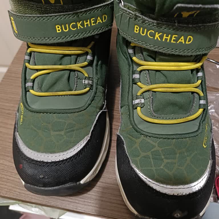 Buckhead Çocuk Botunda Hızlı Soyulma Ve Değişim İsteği