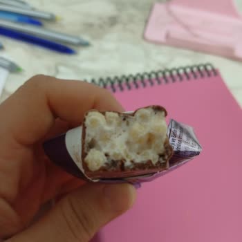 Ülker Piko Çikolatasının Bayat Ve Kötü Tadına Dair Ürün Değişimi Talebi