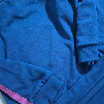 LCW Outlet Kız Çocuk Takımında Yoğun Tiftiklenme Ve Kalite Sorunu