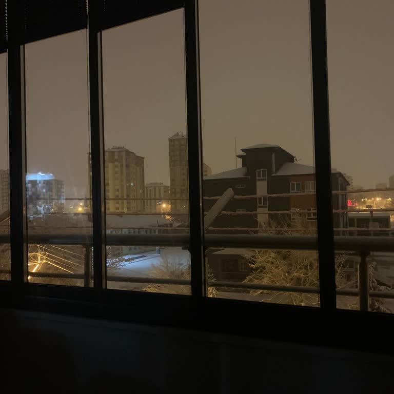 Cam Balkon Sisteminde İzolasyon Eksikliği Ve Hava Sızıntısı