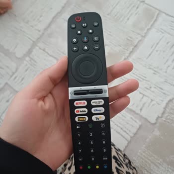 Grundig Kumandası Kısa Sürede Çalışmaz Hale Geldi Ve Ücretsiz Değişim Talebi