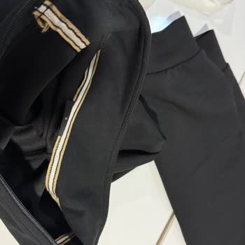 Lumberjack Ayıplı Eşofman Takımında Tek Kullanımda Tüylenme!