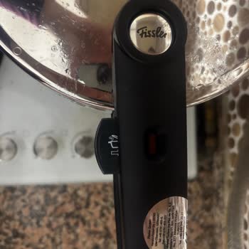 Fissler Düdüklü Tencere Aşırı Buhar Ve Kapağın Açılmaması Nedeniyle İade Talebi