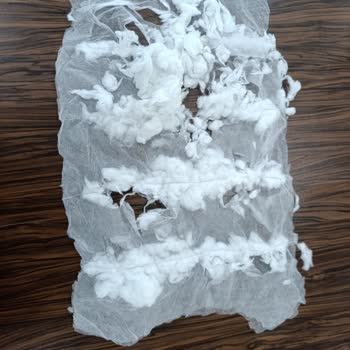 Kısa Sürede Dolgu Bozulması Ve Kullanılamaz Hale Gelen Mont İçin Ücret İadesi Talebi