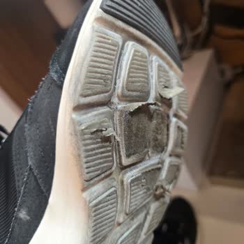 Skechers Ayakkabı Tabanı 6 Ayda Aşırı Yıprandı Ve Garanti Reddi!