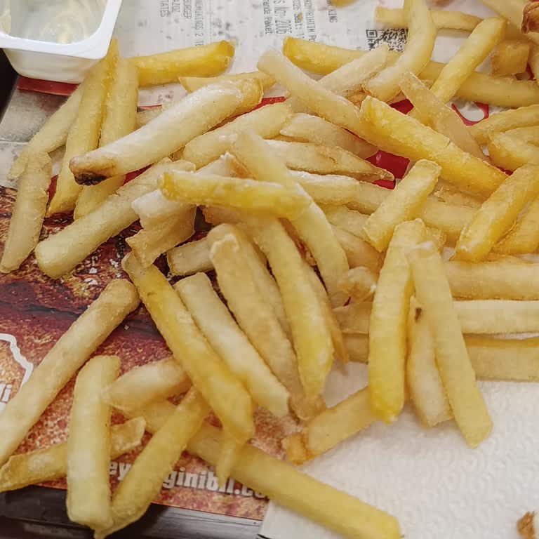 Soğuk Ve Bayat Patates, Kaba Personel: Burger King Kadıköy Şubesinde Yaşadığım Kötü Deneyim