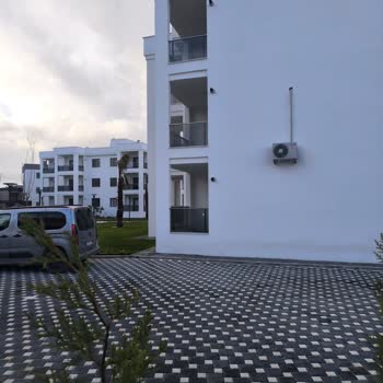 Montaj Hatası Nedeniyle Su Sızıntısı Ve Bina Zararına Karşı Yetkili Servis Ücret İddiası