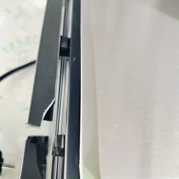 Kırık Gelen Tost Makinesinin Ücretinin Tam İadesi Talep Ediliyor