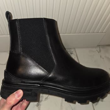 Derimod Botunda Astarı 48 Saatte Ayrıldı Ve İade Reddi