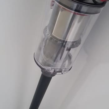 Dyson V15 Servis Sonrası Çalışmayan Süpürge: Değişim Talebi