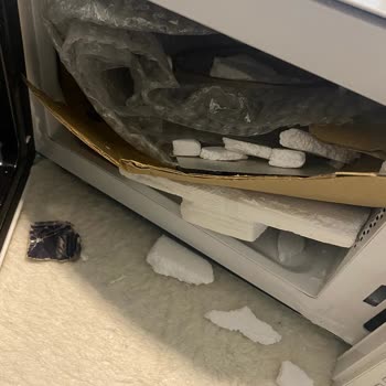 Hasarlı Mikrodalga Fırının İadesi Kabul Edilmedi Ve Süreç Çelişkili