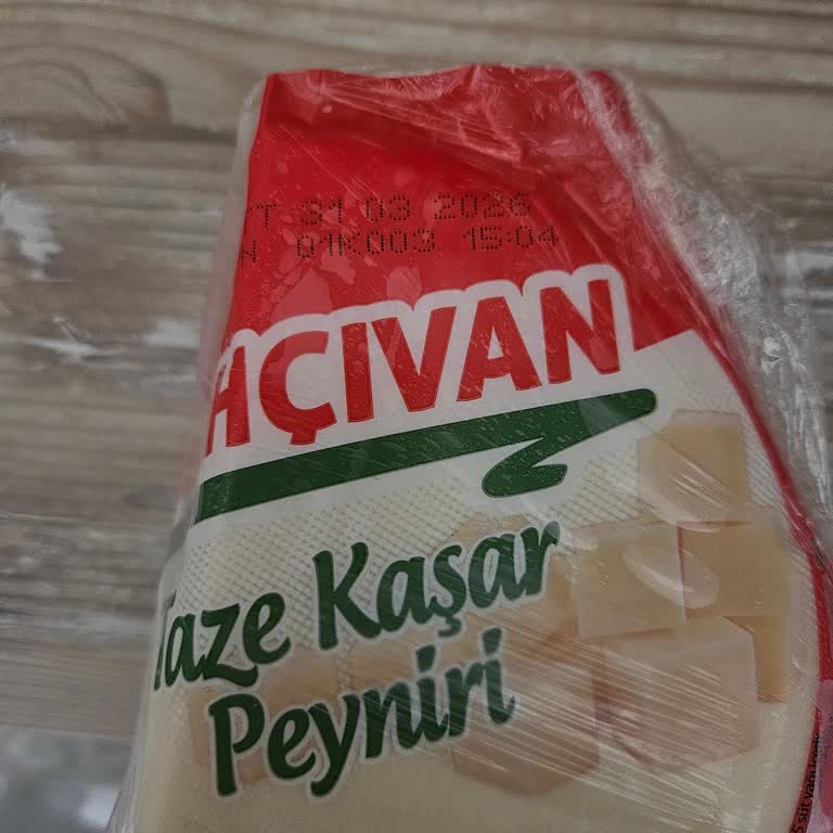 Kimyasal Kokulu Ve Petrol Benzeri Tat Kaşar Peyniri İçin Gıda Güvenliği Açısından İade Talebi