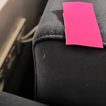 Ayıplı Koltuk Takımı İçin Değişim Talebi