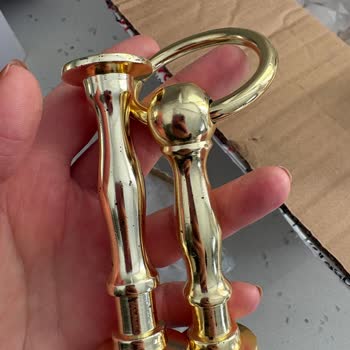 Hasarlı Merya Sunum Ürünleri Ve Eksik Tepsiler İçin Hemen Değişim Talebi