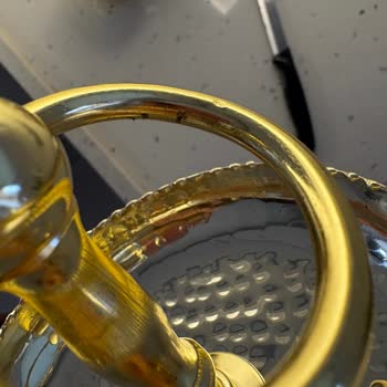 Hasarlı Merya Sunum Ürünleri Ve Eksik Tepsiler İçin Hemen Değişim Talebi