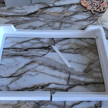 Garanti Kapsamındaki Buzdolabı Rafı Kırıldı, Güvenlik Tehlikesi Ve 3000 TL Ücret Talebi