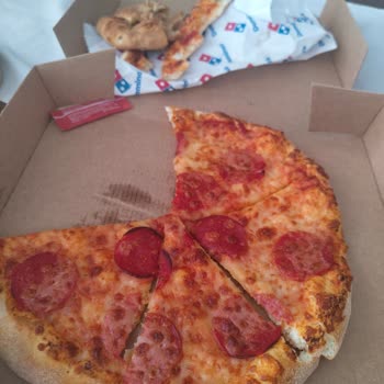 Domino's Pizza Kalitesiz ve Soğuk Ürünler İçin İade Talebi