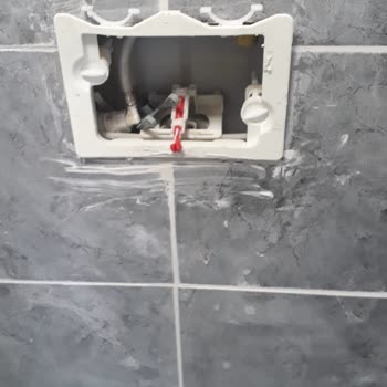 Sarıdağlar İnşaat Deprem Konutunda Su Sızıntısı Ve Tamir Edilmemiş Eksikler