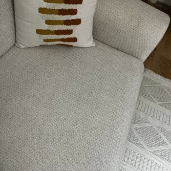 Mondihome Aynı Kumaşta Tekrarlayan Leke Sorunu ve Yetersiz Çözüm