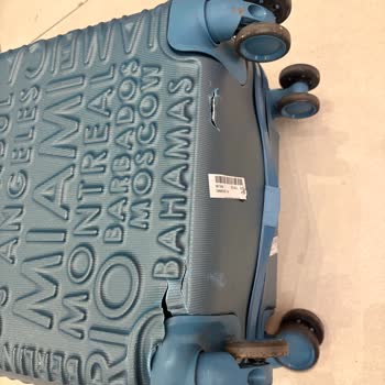 Kırılan Valiz İçin Geri Dönüş Ve Tazminat Talebi