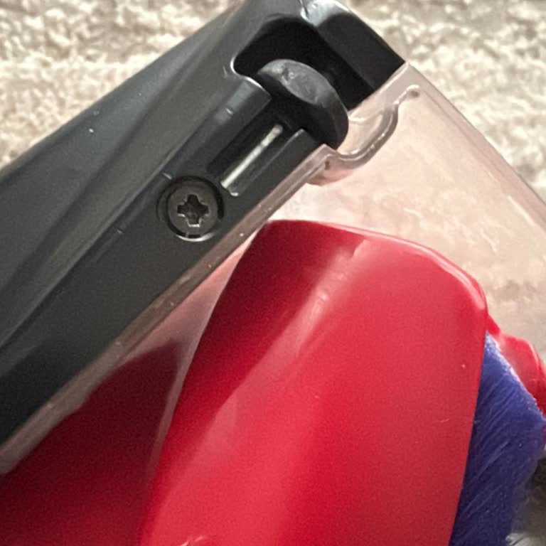 Dyson V16 Alt Tekerlek Kauçuğu Deforme Oldu, Garanti Kapsamı Dışında Reddedildi
