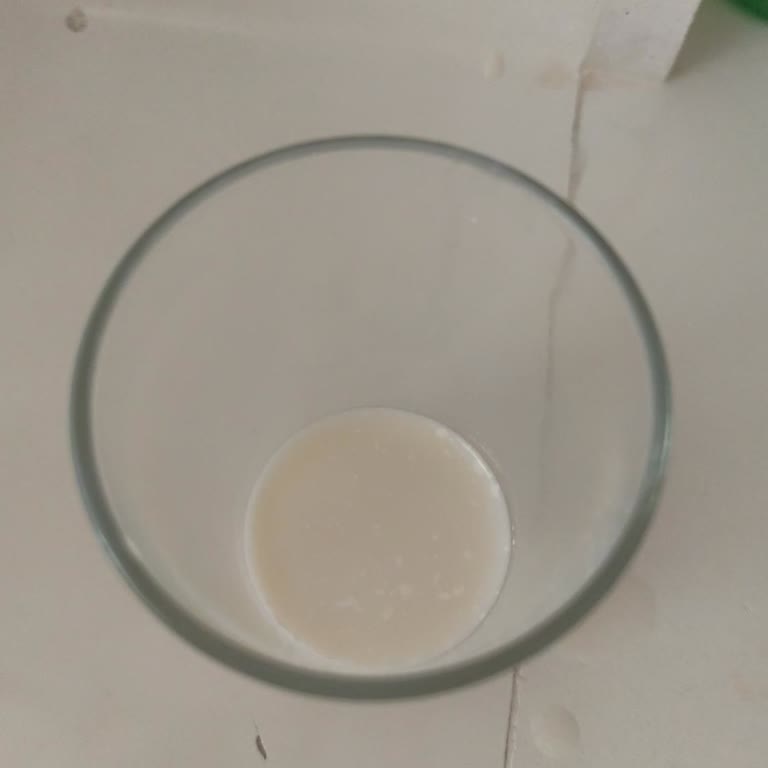 Bozuk Süt Satışı Nedeniyle Sağlık Riski Ve Ücret İadesi Talebi