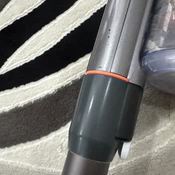 Philips Dikey 7000 Süpürgede Sürekli Kırılma Ve Yanıltıcı Kullanıcı Hatası