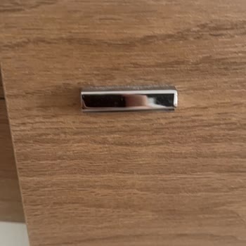 Kısa Sürede Kırılan Dolap Ve Çekmece Kulpları İçin Ücretsiz Değişim Talebi
