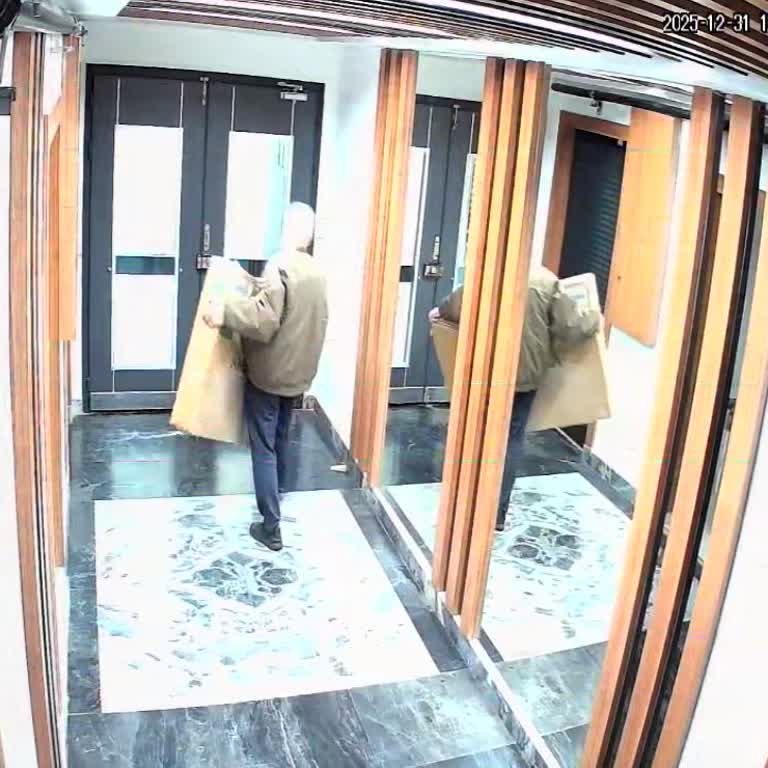 UPS’in Kaybettiği Televizyon Ve Teslimat Sorunu