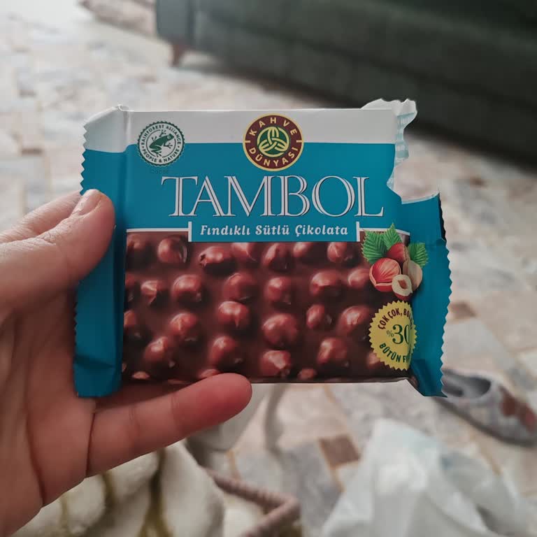 A101'den Aldığım Kahve Dünyası Çikolatasındaki Bayat Fındıklar