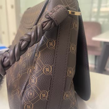 11 Bin TL'lik Vakko Çantası 2 Hafta Kullanımda Deforme Oldu Ve İade Talebi