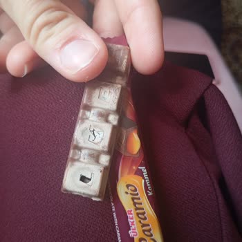 Ülker Caramio Çikolatalarında Bozulma Ve Sağlık Endişesi