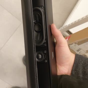 UPS Türkiye Ve JBL Ürünümde Kargo Hasarı Yenisiyle Değiştirilmesi Talebi