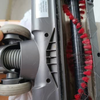 Arnica Garanti Kapsamındaki Süpürge Başlıkları Kırıldı