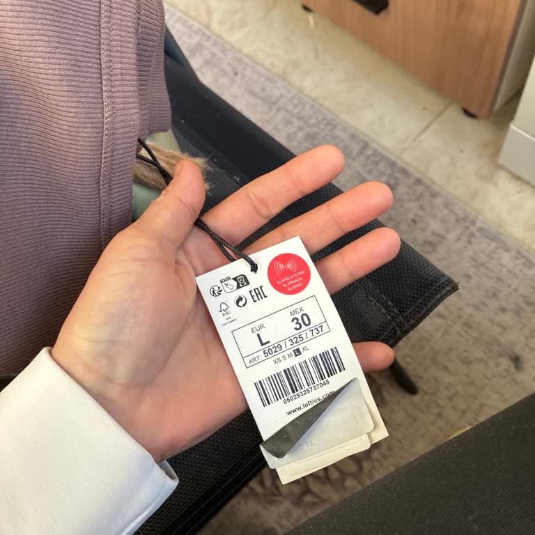 Forum İstanbul Lefties mağazasında değişim sorunu ve personel tutumu